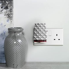 Yankee Candle ScentPlug Diffuser | Plug In Air Freshener Base | Silver Faceted Decorative Shade | UK 3 Pin Plug