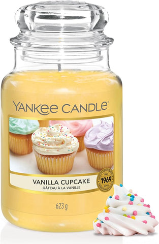 Yankee Candle Scented Candle | Vanilla Cupcake Large Jar | Long Burning Candles: up to 150 Hours | Perfect Gifts for Women