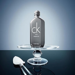 Calvin Klein Ck One Essence Parfum Intense and Shower Gel Unisex Duo Giftset 50ml
