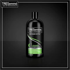 TRESemmé Replenish & Cleanse Shampoo with vitamin C for greasy hair 900 ml (Pack of 3)