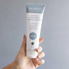 MooGoo Natural Skin Milk Udder Cream 120g - Non-Comedogenic, Lightweight & Calming Lotion for Face, Hands & Body. For Women & Men with Sensitive, Itchy or Damaged Skin.