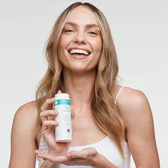 MooGoo Dry Shampoo - A waterless cleanser for all hair types, lengths & colors - Best non-aerosol dry shampoo powder - vegan, cruelty-free, and talc-free formula for cleaning, refreshing & volumizing