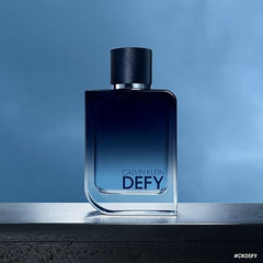 CALVIN KLEIN Defy - Eau de Parfum for Men - Woody & Leathery Fragrance with Notes of Mandarin Oil, Leather Accord and Vetiver - Medium Longevity