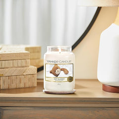 Yankee Candle Scented Candle | Soft Blanket Large Jar Candle | Long Burning Candles: up to 150 Hours