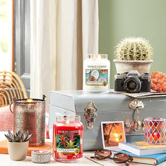 Yankee Candle Scented Candle | Coconut Splash Large Jar | Long Burning Candles: up to 150 Hours | Perfect Gifts for Women